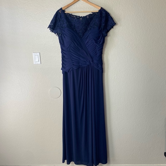 La Femme Dresses & Skirts - La Femme Navy Blue Lace Jersey Dress